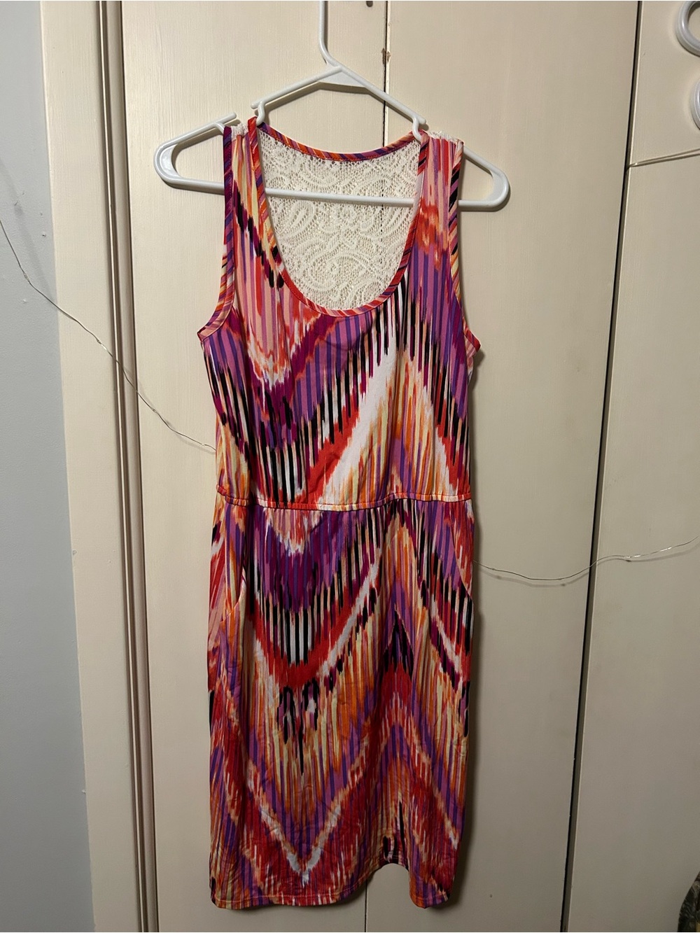 Cato Sleeveless Chevron Midi Dress in Pink, Purple & Orange